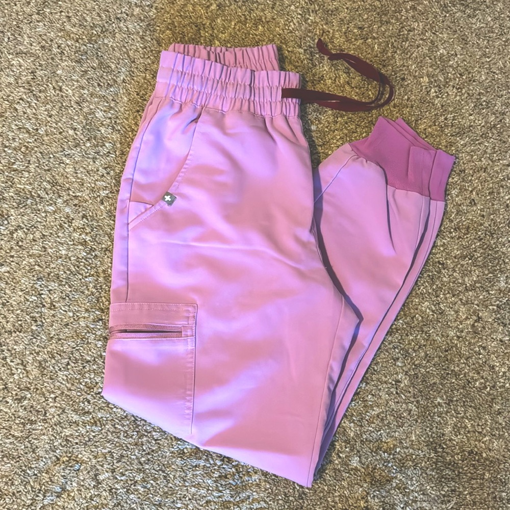 FIGS High Waisted Zamora Jogger Scrub Pants Orchid XSP